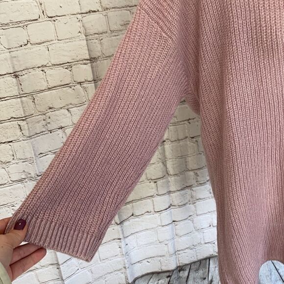 JustFab Sweater  - Picture 3 of 8